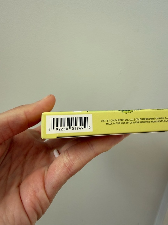 Colourpop Green Tinker Bell Eyeshadow Palette - Shimmer & Matte Greens - Picture 6 of 7